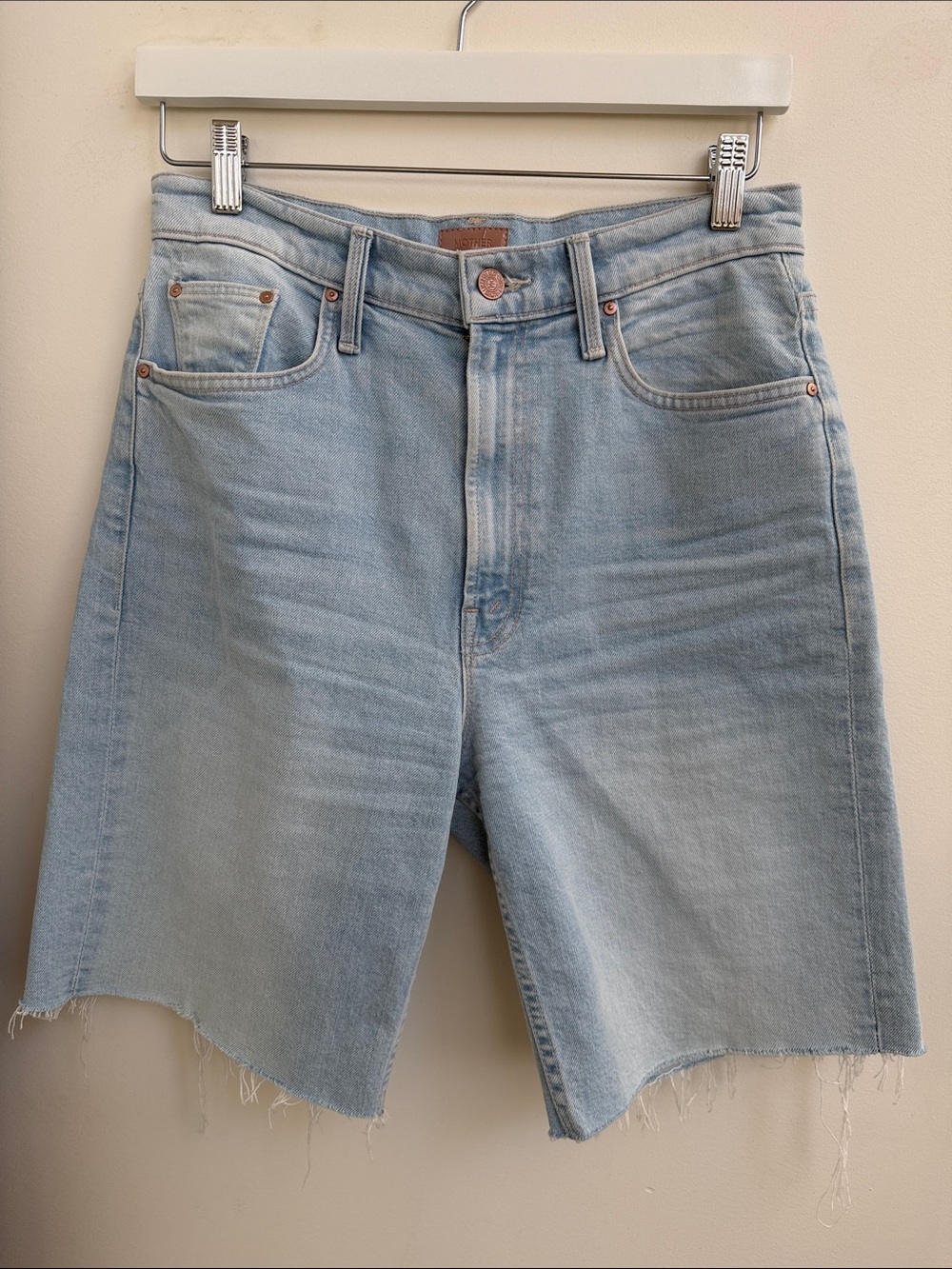 MOTHER High Waisted Rider Bermuda Short size 29 Fray Denim woman’s stone wash